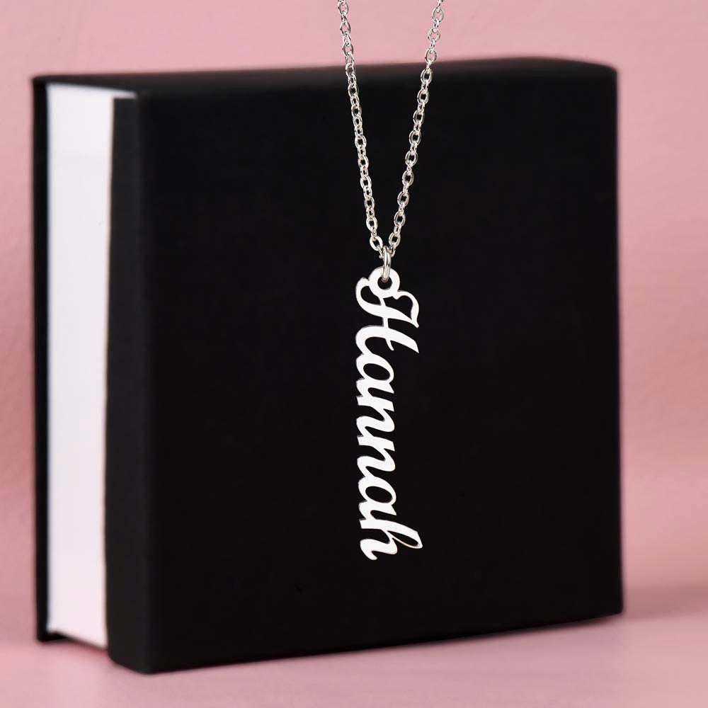 Classic Vertical Name Necklace – Vertical Name Necklace | Personalized Necklace